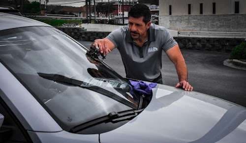 Image of Anthony’s Windshield Repair