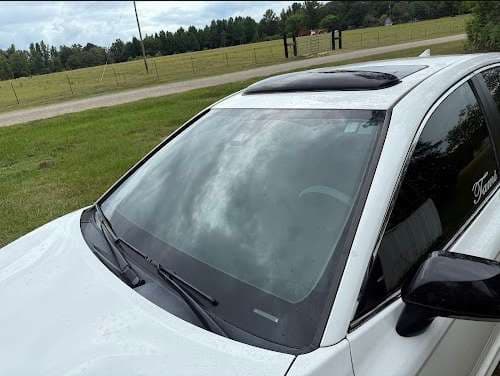 Image of GLASSMAN : Auto glass Hero