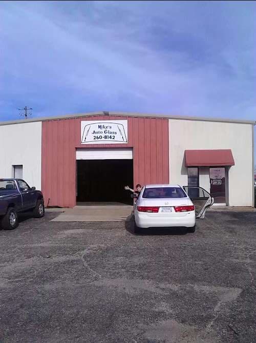 Image of Mike's Auto Glass