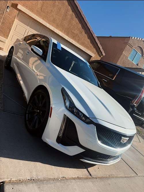 Image of Rivera's auto glass