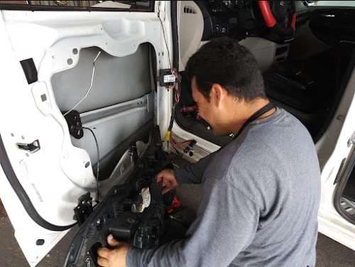 Image of The Juan's Auto Glass