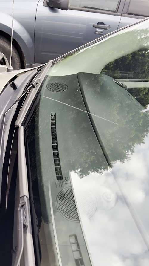 Image of J&L Auto Glass