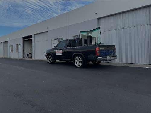 Image of Glass 4 Less Auto Glass