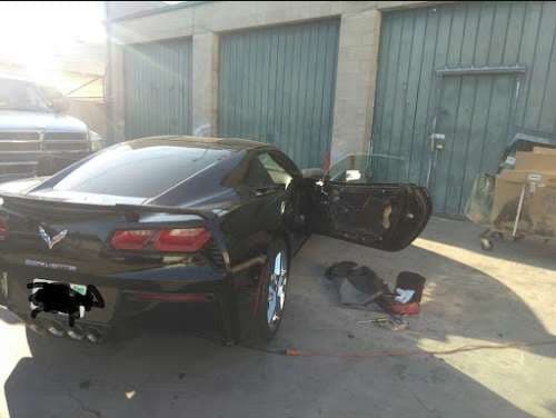 Image of Alfredo Windshield Replacement of Santa Ana