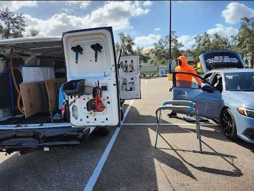 Image of SHINE BRIGHT AUTO GLASS