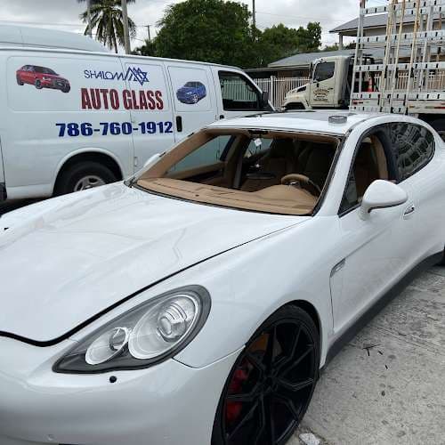Image of Shalom auto glass
