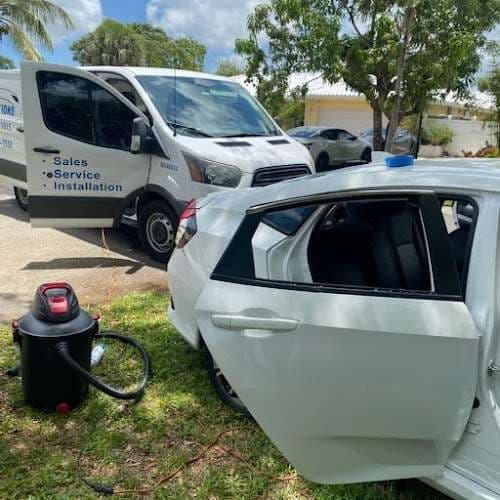 Image of Auto Glass Perfections