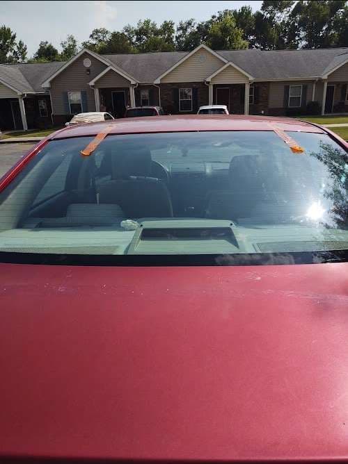 Image of Lowe Auto Glass in Augusta