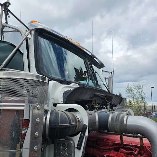 Image of 3 Peaks Auto glass