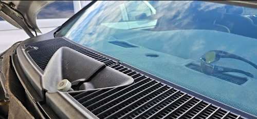 Image of Robinson Auto Glass Experts