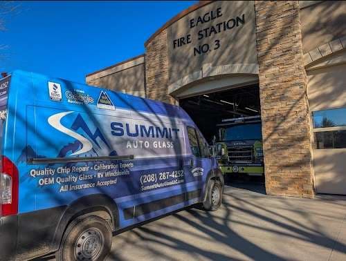 Image of Summit Auto Glass, LLC