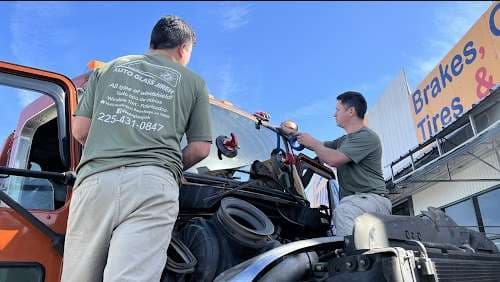 Image of Auto Glass Jireh LLC