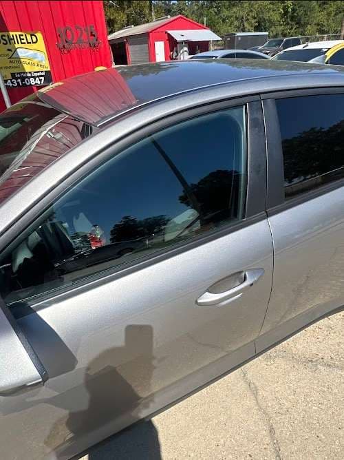 Image of Auto Glass Jireh LLC