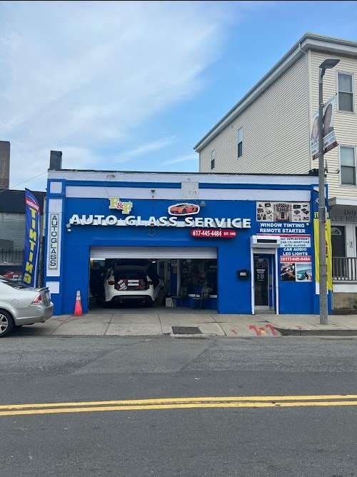 Image of F&F Auto Glass Service