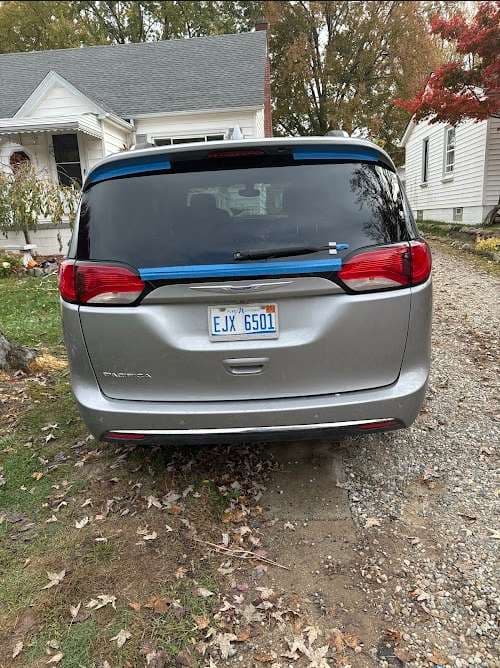 Image of Lucky Auto Glass