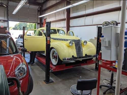 Image of McCain Auto Glass