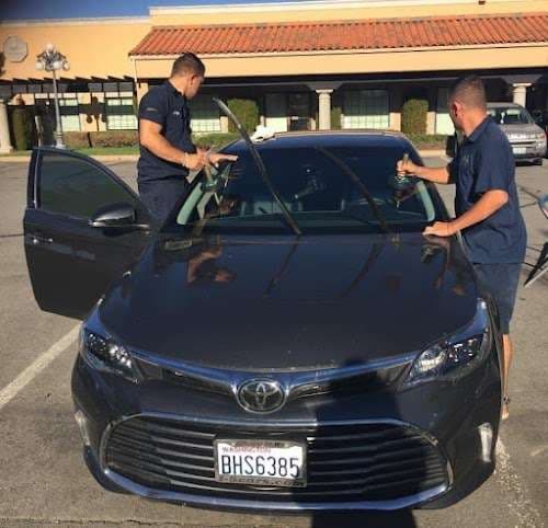 Image of JSL Auto Glass Inc.