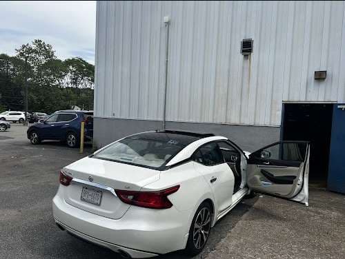 Image of INSPIRE AUTO GLASS & MIRRORS