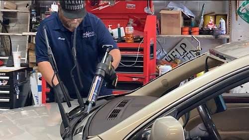 Image of Senneco Auto Glass