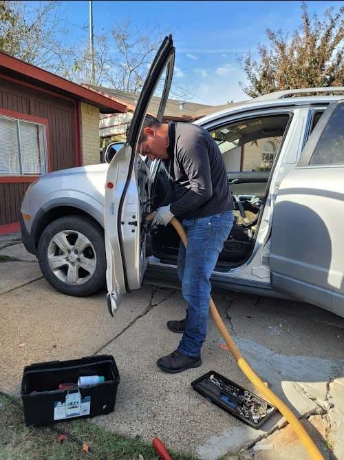 Image of EFFICIENCY AUTO GLASS LLC