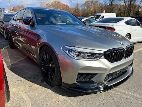 Image of 540 Auto Glass