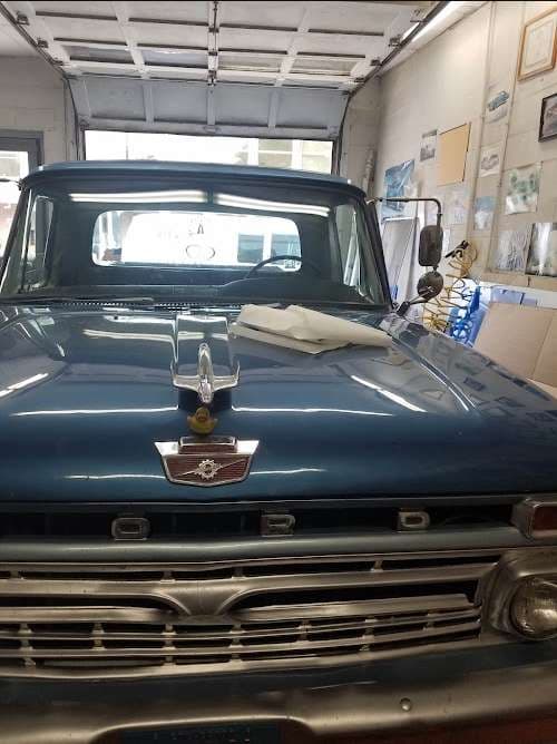 Image of J & F Auto Glass Inc.