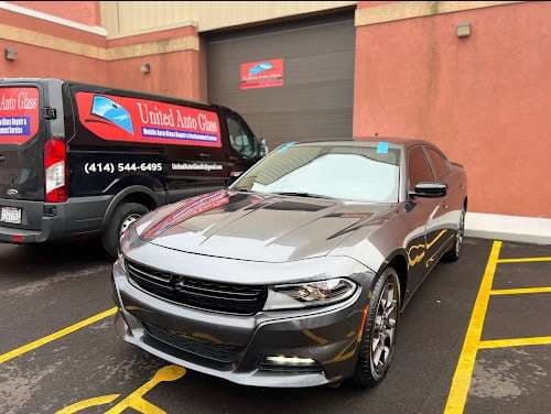 Image of United - Auto Glass